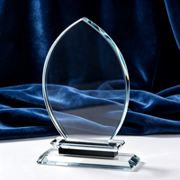 Plaque de récompense en cristal, trophée en verre, vente en gros à prix réduit, base noire à 3 couches pour récompense en verre souvenir