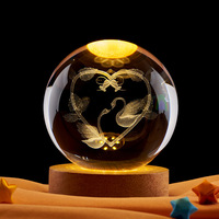 Cadeaux de la Saint-Valentin, décoration d'anniversaire, boule de cristal 3D, art 3D, boule de cristal lumineuse, lampe de nuit avec base lumineuse en bois