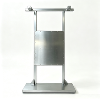 Support vertical en profilé aluminium pour machine, support industriel avec grand panneau central pour écrans et présentoirs
