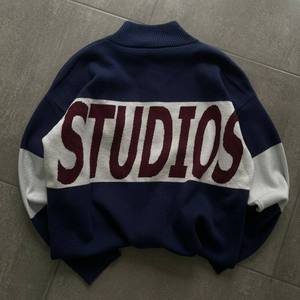 Sudaderas con Cierre para Hombre, Personalizadas al por Mayor, de Alta Calidad, Tejidas en Algodón, Retro, con Bloques de Color y Estampado de Letras Universitarias - Product Image 2