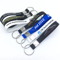 Gantungan kunci gelang personalisasi dengan Logo merek kustom gesper logam gantungan kunci bahan silikon dapat disesuaikan Pemegang Kunci