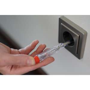 BRILLIANT TOOLS - BT068001 Probador de voltaje 150 - 250 V - EAN 4042146868966 MULTÍMETROS Y PROBADORES - Product Image 2