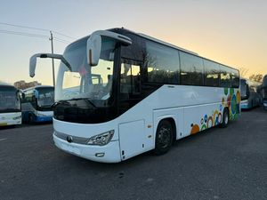 Autobús Yongtong ZK6119 Usado, 55 Asientos, Volante a la Derecha e Izquierda, en Venta - Product Image 2