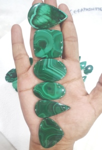 Venta al por Mayor de 1 Kilo de Malaquita Verde Natural de Primera Calidad - Product Image 3