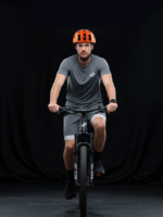 Nouveau design OEM Casque de vélo adulte en PC intégré Chapeaux de cyclisme extérieur portables pour l'équitation à vélo