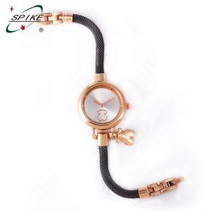 Orologio da polso con catena femminile con bracciale a catena di nuovo design - Product Image 2