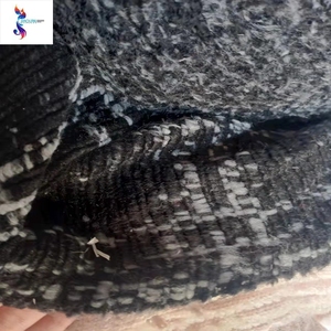 Modèles mixtes 10 tonnes <span class=keywords><strong>pas</strong></span> <span class=keywords><strong>cher</strong></span> kilo prix en gros <span class=keywords><strong>tweed</strong></span> stocklot <span class=keywords><strong>tissu</strong></span> fils teints <span class=keywords><strong>tissu</strong></span> de laine d'hiver articles manteau <span class=keywords><strong>tissu</strong></span> - Product Image 3