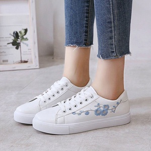 Ruizi Zapatillas blancas baratas <span class=keywords><strong>para</strong></span> <span class=keywords><strong>mujer</strong></span> Pu Leather Casual Walking Low Top Lace up Tennis Shoes - Product Image 3