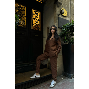 Conjunto de Chándal Acolchado Personalizado con Capucha, Transpirable y Resistente al Viento, Diseño Urbano para Gimnasio y Correr - Marrón Invierno - Product Image 5