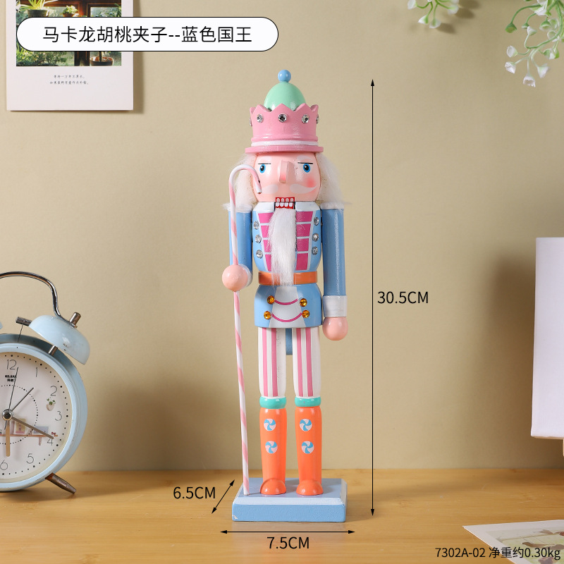 7302A-02 Cascanueces Macaron - El Rey Azul