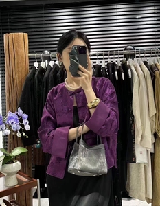 กระเป๋าถือทรงถังหนังวัวผสมผ้าไหมสไตล์จีนสำหรับผู้หญิง ดีไซน์หรูหรา คุณภาพสูง - Product Image 2