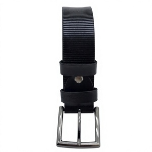 Ceintures en cuir véritable de style occidental avec boucle en acier, fabriquées à l'Uttar Pradesh, robustes, écologiques, personnalisables, pour hommes, tendance - Product Image 2