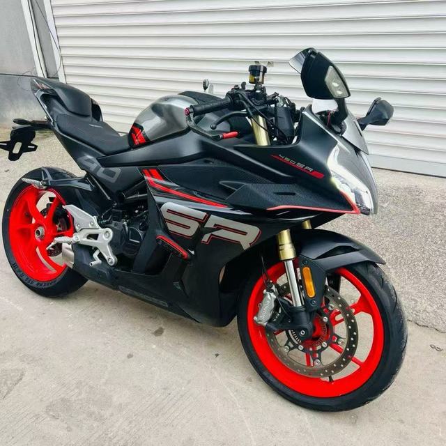 450SR 450cc Used Sportbikes Gasoline-powered Racing Motorcycles for Street Riding for the Track