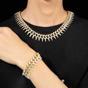 Collier de perles unisexe 12 mm à maillons barbelés, style hip-hop <span class=keywords><strong>rap</strong></span> cubain, avec diamants, pour l'Europe et les États-Unis, au design haut de gamme - Product Image 1
