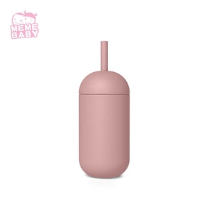 Botella de Silicona para Bebé de 350 ml de Alta Capacidad, Portátil, Antiderrames, con Diseño de Cápsula, Vaso de Silicona con Pajita Personalizado - Product Image 3