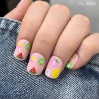 Ongles courts carrés roses réutilisables à pression avec imprimé de fruits de dessin animé pour les fêtes d'été