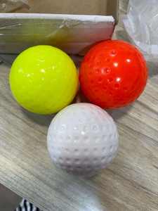 Pelotas de Hockey Premium, Diseño Resistente y Duradero, Adecuadas para Sesiones de Práctica, Clubes Deportivos Escolares y Entrenamiento Profesional - Product Image 2