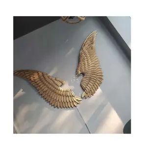 2024 공장 하이 퀄리티 골드 블랙 화이트 컬러 빈티지 복고풍 금속 천사 날개 벽 매달려 장식