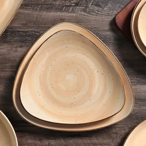 Vajilla de porcelana de lujo para restaurante, juego de vajilla de Color naranja y Beige, fabricante de platos de cerámica