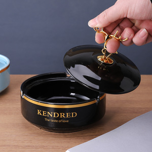 Cendrier en céramique Mystic Arts avec couvercle, motif cerf, grande capacité, objet décoratif de table - Product Image 3