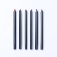Crayon à Lèvres Concevez Votre Étiquette Lisse Crayon à Lèvres Logo Personnalisé Vegan Crayon à Lèvres Crémeux à Haute Teneur Imperméable et Pigment Longue Durée Vente en Gros