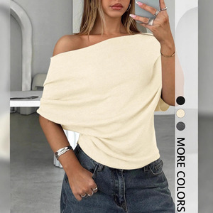 Top Sexy Monospalla Aderente da Donna, T-shirt Estiva 2026 Nuova con Maniche a Pipistrello, Abbigliamento alla Moda - Product Image 3