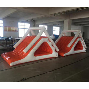 Parc aquatique gonflable de mer de haute qualité, toboggan triangulaire gonflable flottant, jouets pour l'été - Product Image 4