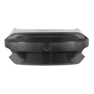 Capot de coffre en fibre de carbone sèche style V pour BMW M2 G87 - Product Image 6