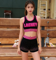 Uniformes de pom-pom girl en polyester sublimé pour femmes tenues complètes avec découpe lettre impression déguisement ensembles d'uniformes musicaux