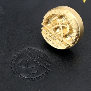 Venta Directa del Fabricante: Sello de Cera con Cabeza de Latón y Mango de Madera de Palisandro, Patrones y Formas Personalizadas - Product Image 2