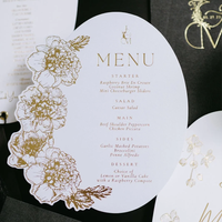Cartes de menu personnalisées de luxe avec dorure à chaud et découpe, en papier premium pour mariages, baby showers, bridal showers, anniversaires, dîners et événements