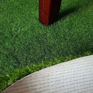 Tapis <span class=keywords><strong>de</strong></span> <span class=keywords><strong>gazon</strong></span> artificiel synthétique doux pelouse <span class=keywords><strong>pas</strong></span> <span class=keywords><strong>cher</strong></span> jardin aménagement paysager <span class=keywords><strong>gazon</strong></span> tapis <span class=keywords><strong>de</strong></span> <span class=keywords><strong>gazon</strong></span> artificiel - Product Image 3