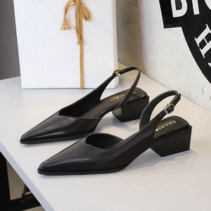 Chaussures à talon personnalisées Slingback 4,5 cm à bout pointu, chaussures de mode pour femmes, talons pour dames - Product Image 2