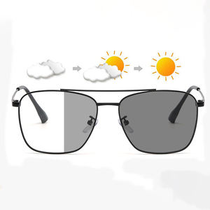 نظارات كمبيوتر مربعة بإطار نظارات انتقالية بأشعة تحت البنفسجية غشاء ضوئي مضاد للضوء الأزرق نظارات متغيرة الألوان - Product Image 1