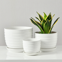 OEM 3Set Pot Bunga Porselen Modern Ukiran Tangan dengan Lubang Drainase Ramah Lingkungan untuk Penggunaan di Taman