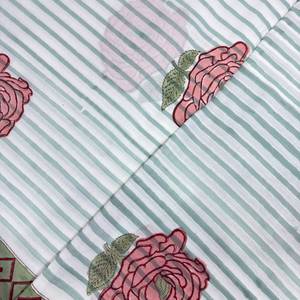 Tissu en coton rayé vert menthe et blanc avec imprimé floral rose pour Kurti, robe, salwar kameez et vêtements ethniques - Product Image 6