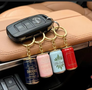 Llavero con Mini Lata de Cerveza Simulada, Llavero con Logotipo Personalizado, Decoración para Llaves de Coche para Hombre, Regalo de Moda - Product Image 1