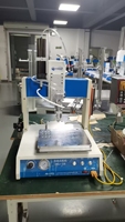 Machine de distribution automatique de colle thermofusible pour carte de circuit imprimé de bureau Machine de distribution de colle thermofusible à plateforme unique Robots