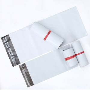 Sobre de Correo Urgente Impermeable Personalizado, Autoadhesivo, de Poliéster Blanco Resistente, con Protección para Paquetes Postales - Product Image 4