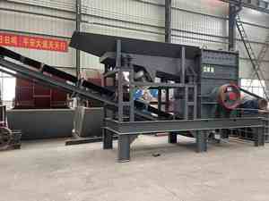 Broyeur à marteaux de type boîte <span class=keywords><strong>mobile</strong></span> monté sur camion 30-200TPH pour pierres usagées et écran de minerai-Type de produit Machines de fabrication de sable - Product Image 5