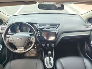 Voitures d'occasion Kia <span class=keywords><strong>K2</strong></span> Berline LHD Automatique Traction avant Essence 1.4L 50-150 CV Faible kilométrage Sans accident Exportation 2015 - Product Image 6