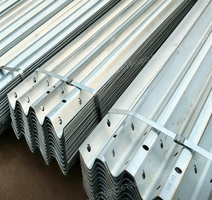 Barrera Anticolisión para Carreteras de Doble Viga de Acero Q235/Q345 Galvanizado en Caliente PiPe, Clasificación H2W3, Juego de Pernos y Tuercas de Impacto M65, Confiable - Product Image 3