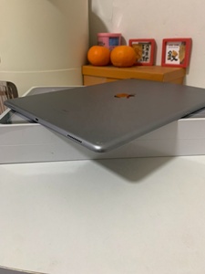 <span class=keywords><strong>iPad</strong></span> <span class=keywords><strong>Pro</strong></span> มือสอง รุ่น Apple <span class=keywords><strong>iPad</strong></span> <span class=keywords><strong>Pro</strong></span> <span class=keywords><strong>12.9</strong></span> 256GB <span class=keywords><strong>WiFi</strong></span> (2017) MP6H2LL/A สีเงิน A1670 เกรด (A) - Product Image 4