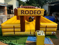 Machine de rodéo gonflable populaire avec tapis de glisse pour la location commerciale - Utilisation intérieure/extérieure pour enfants et adultes