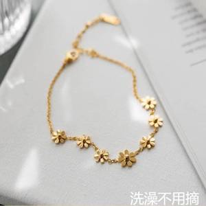 Fashion Bracelet - Women's Stainless Steel <b>Daisy</b> Pendant Bracelet - Trendy Golden Sunflower Bracelet - Product Image 5