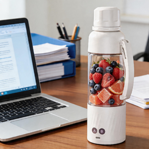 Mini-mixeur électrique portable de voyage, version améliorée premium, 650 ml, rechargeable USB, 6 lames - Product Image 3