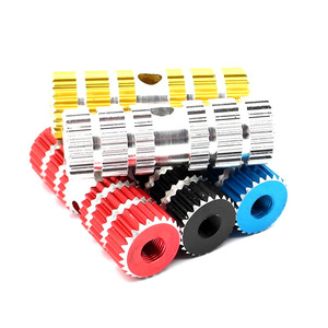 Pédales de vélo en aluminium QT-96587414 multicolores durables pour vélo multi-usages - Product Image 2