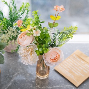 Bouquet de fleurs artificielles Sakurai Rikuren CF01344, décoration de mariage et de maison, tissu en polyester plastique - Product Image 1