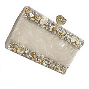 Nouvelle collection : Sac à main pochette bohème vintage en résine pour femme, idéal pour mariages et soirées, orné de pierres. - Product Image 1
