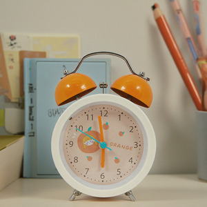 Hiện Đại Thiết Kế Đơn Giản 4 Inch ABS Nhựa Vòng Đồng Hồ Báo Thức Phim Hoạt Hình Phong Cách Bàn Đồng Hồ Với Kim Hiển Thị Và Chức Năng Báo Lại - Product Image 5